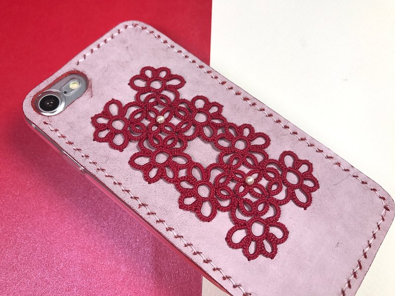 【rub wax leather‧Chinese style window grilles-flower】-tatted lace leather phone case / iphone7 phone case / gift / tatting / handmade / customize - Phone Cases - Genuine Leather Multicolor