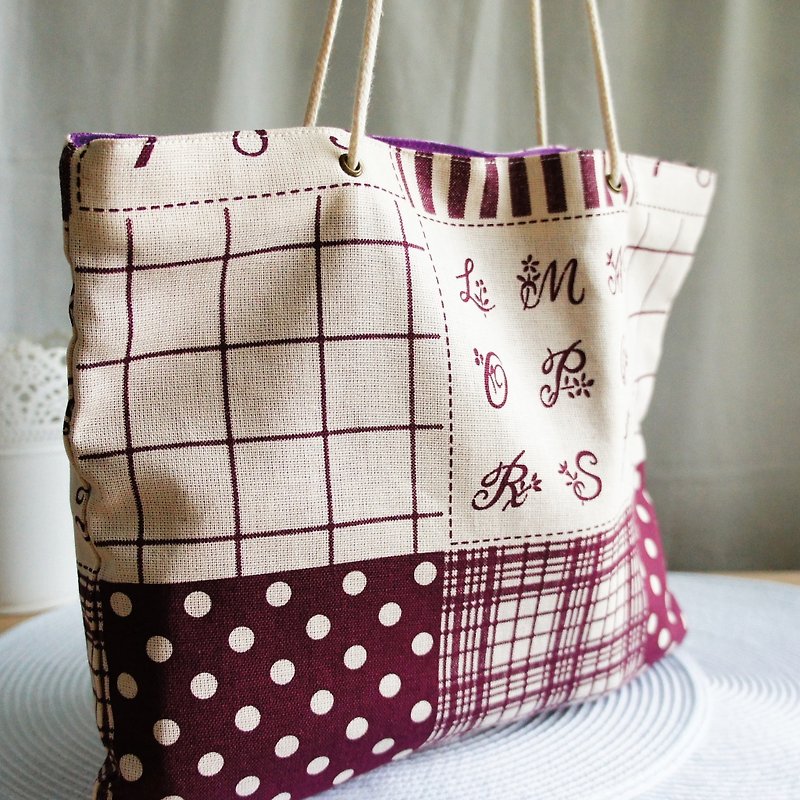 Lovely、方形可折疊隨身環保袋‧裝得下A4雜誌、拼布風格紫 - 側背包/斜背包 - 棉．麻 紫色