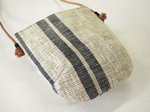 Weave Yard 織園 棉麻手工織布小側袋