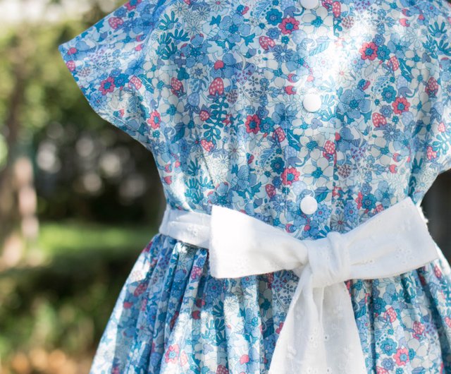 女の子用花柄ワンピース・エプロン付き - ショップ 手作り子供服 女の子用花柄ワンピース・エプロン付き - ショップ 手作り子供服