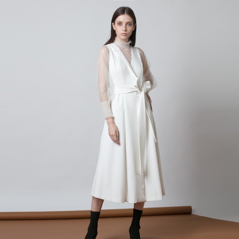 FW19白色兩件套西裝領長裙-香港原創品牌Lapeewee - 裙子/長裙 - 其他材質 白色