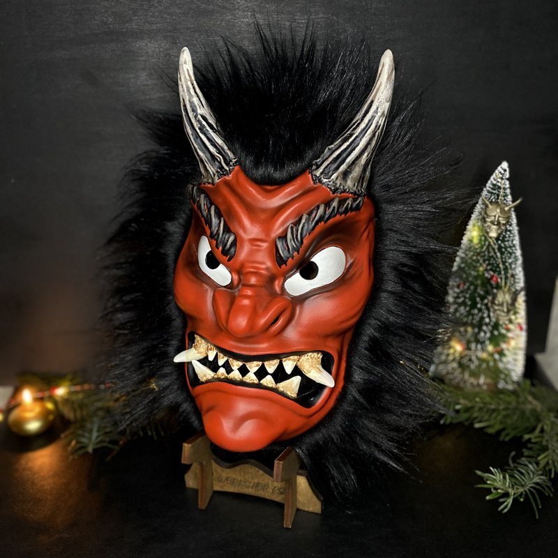 Namahage mask with hair, Japanese Oni mask, Japanese ogre demon mask with fur - 口罩/口罩收納套 - 樹脂 紅色