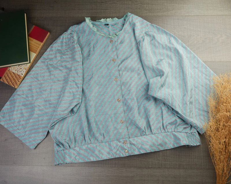 自由尺寸 | 復古女式襯衫| 女士復古服裝| 復古襯衫 - 女襯衫 - 其他材質 透明