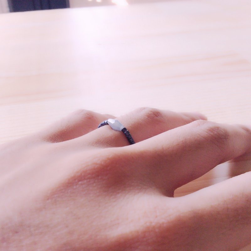 // Frosted gray-blue crystal glass soft ring // vr020 - แหวนทั่วไป - แก้ว สีน้ำเงิน
