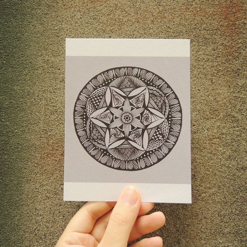 Hand-painted mandala postcard / one of - การ์ด/โปสการ์ด - กระดาษ สีดำ