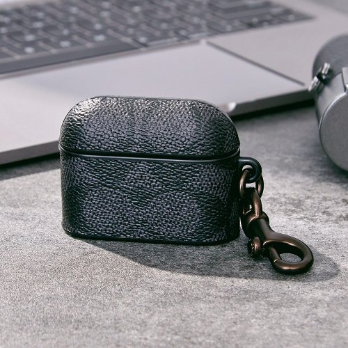 COACH • kate spade 數位精品 【COACH】 AirPods Pro 1/2代保護殼 耳機保護套- 經典LOGO 黑色