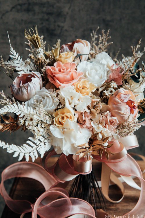 OWN Flower花藝設計 婚禮捧花/永生花捧花/不凋花捧花/新娘捧花/手綁捧花/客製捧花/花