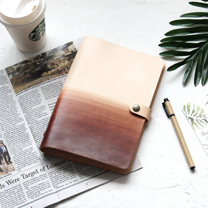 Dark brown white 2019 loose-leaf notebook handbook handmade leather notebook free customization - สมุดบันทึก/สมุดปฏิทิน - หนังแท้ สีนำ้ตาล