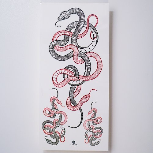 ╰ LAZY DUO TATTOO ╮ 插畫風紅黑雙蛇紋身貼紙 超像真防水防敏動物刺青 夏日配件春裝飾