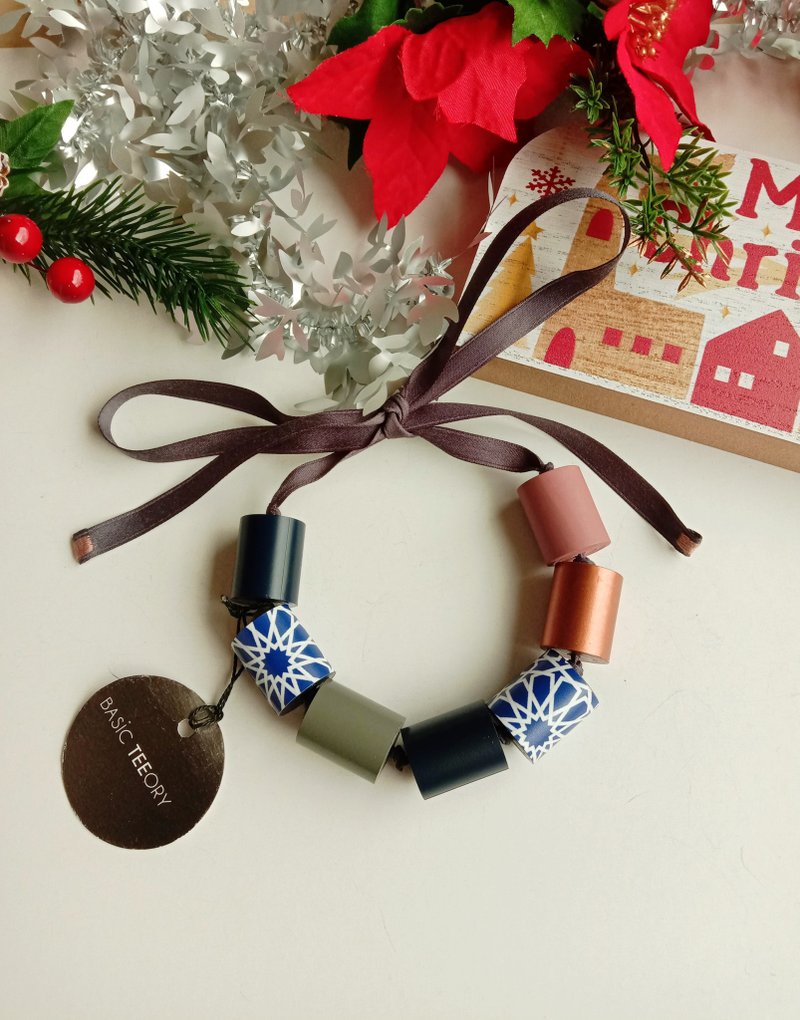 【Coordinated Set】New Year Limited Edition Necklace + Earrings _ Elegant Gold & Striking Blue _ Collection Styling Free Shipping - สร้อยคอ - กระดาษ สีทอง