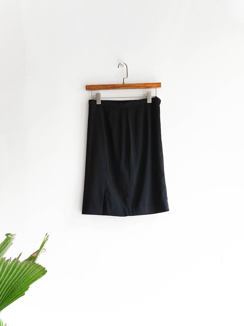 River Water Mountain - Nara Xingyue Classic Plain Youth Hand Silk Antique Straight Skirt - กระโปรง - ผ้าไหม สีดำ