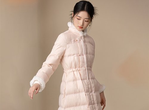 初蟬 新中式 冬季羽絨服中國風蕾絲刺繡鴨絨粉色長款外套
