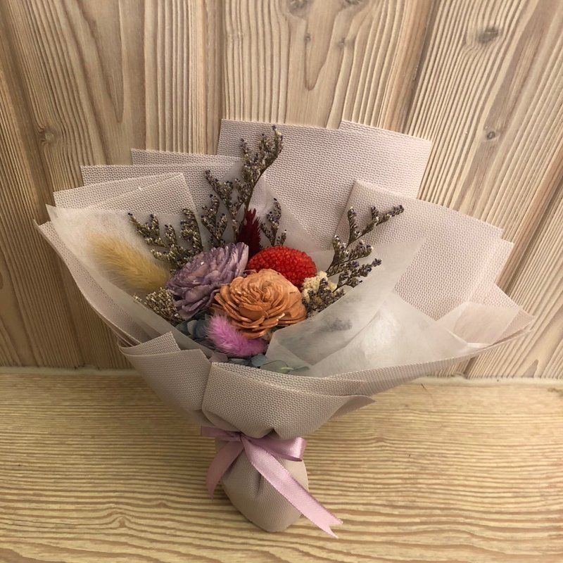 【A-ONE】Christmas Bouquet Grass Diffusing Flower Caramel Rose Sola Flower Graduation Dried Bouquet - ช่อดอกไม้แห้ง - พืช/ดอกไม้ หลากหลายสี