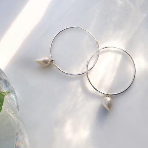 Bridal Secret Jewelry Up Side Down-925純銀配水滴形養殖淡水珍珠耳環