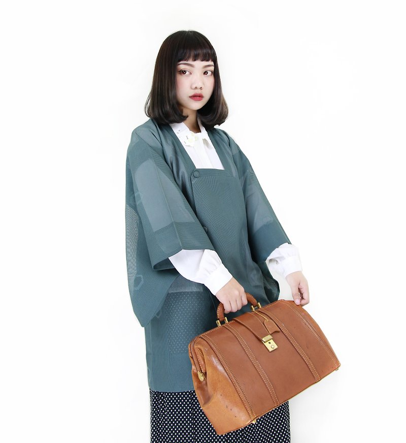 Back to Green::日本帶回 透膚 青瓷 vintage kimono (KBI-68) - 毛衣/針織衫 - 棉．麻 