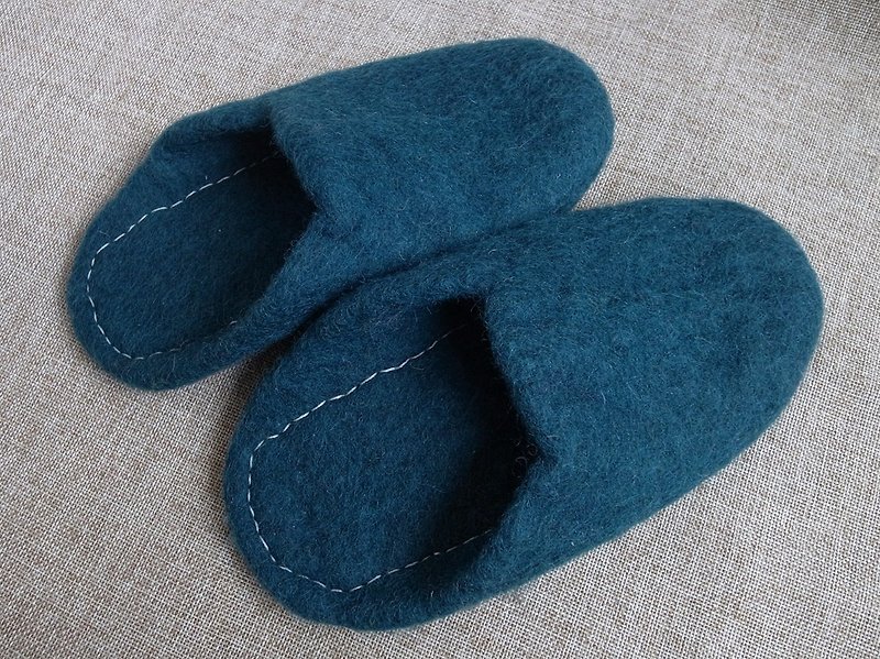 【Grooving the beats】Felt  Sippers / Felted Shoes / Wool Slippers / House Shoes / Indoor shoes（Blue） - รองเท้าแตะในบ้าน - ขนแกะ สีน้ำเงิน
