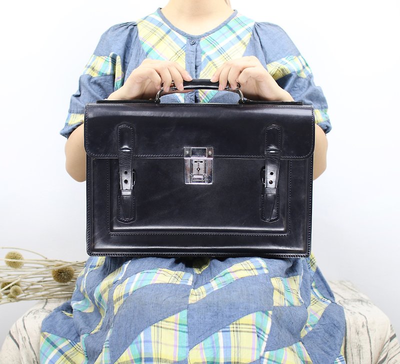 Back to Green:: Japan Showa Briefcase // vintage Bag - Handbags & Totes - Genuine Leather 