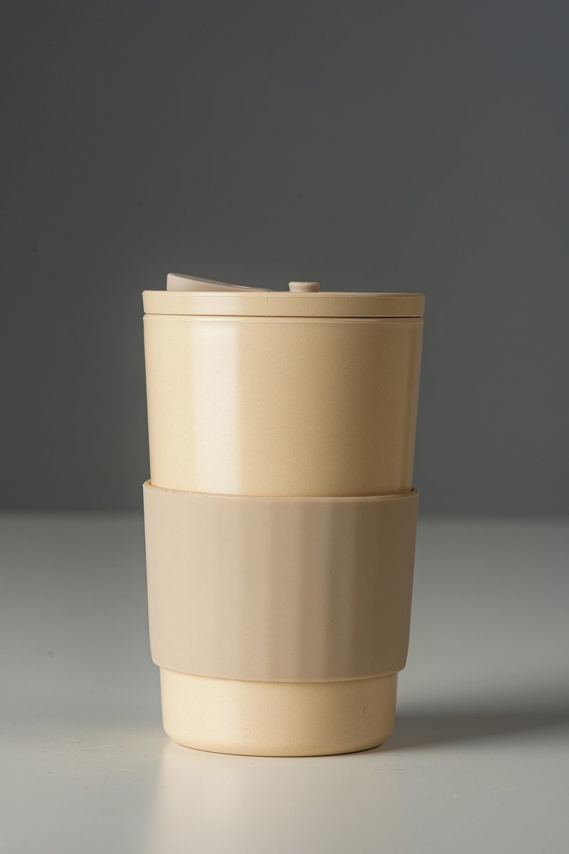 boojii 日光杯竹纖維環保零塑隨行杯 矽膠防燙400ml - 水壺/水瓶 - 其他材質 卡其色