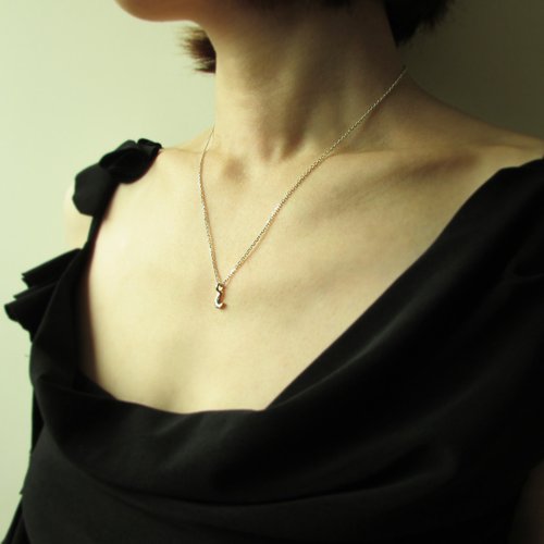mittag jewelry｜公平貿易珠寶 alphabet necklace 字母項鍊 | 925銀 限量 設計師手作