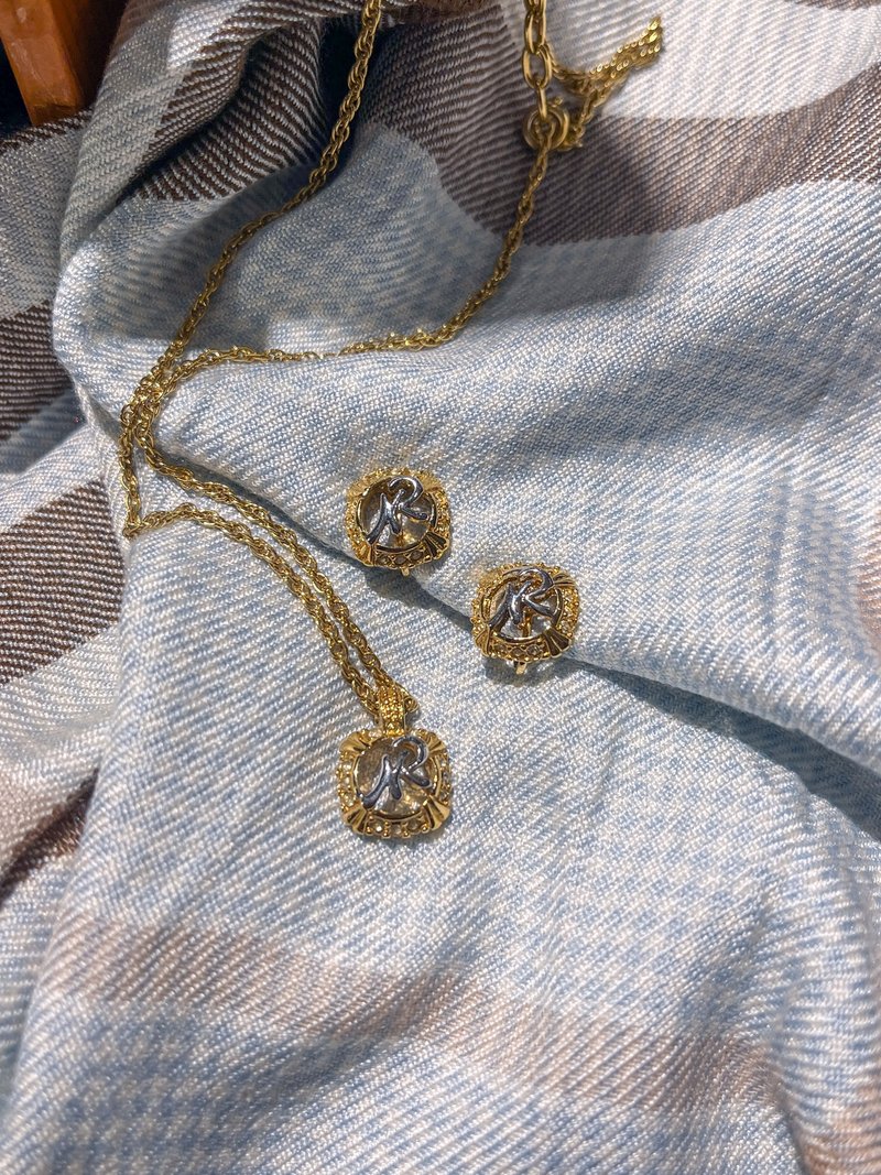 Nina Ricci 方圓 經典logo套組 耳環項鍊－歐美古董首飾 Vintage - 項鍊 - 其他金屬 