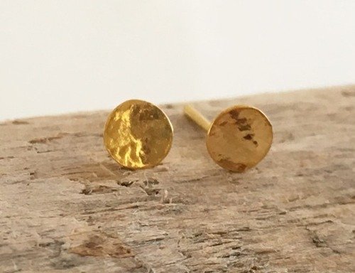 K24 Pure Gold Moon ◇ Small full moon ◇ Stud earrings ◇ One ear