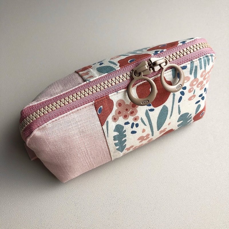 Cosmetic bag//Large-capacity cosmetic bag//Small bag (customized fabric) - Toiletry Bags & Pouches - Cotton & Hemp 