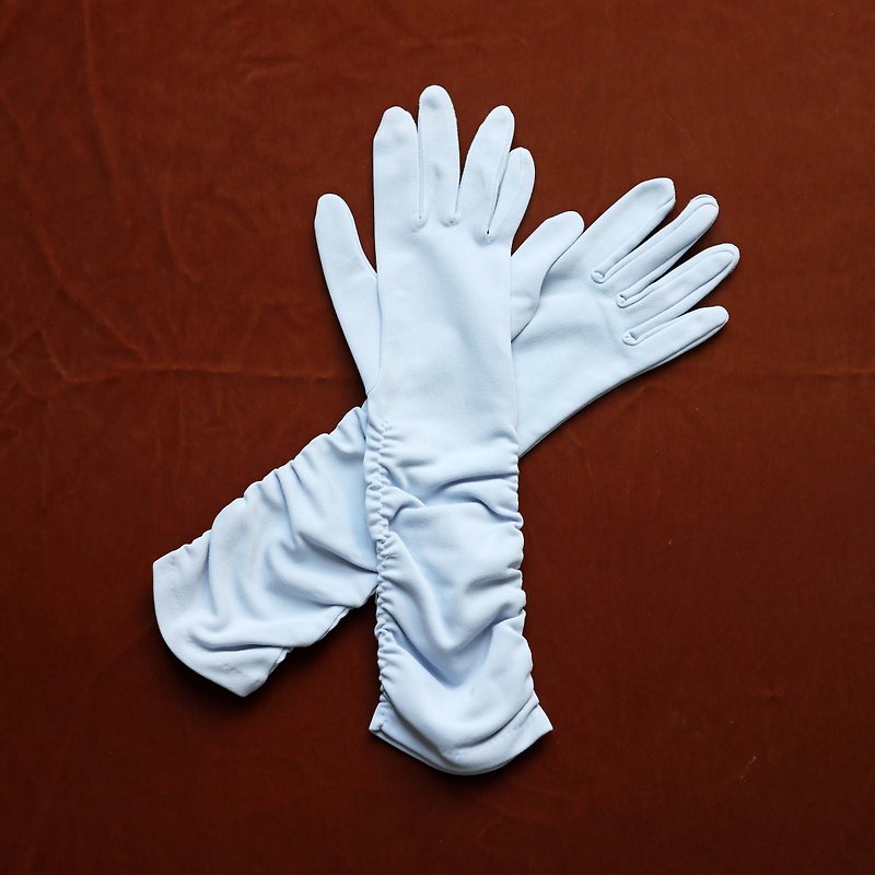 Pumpkin Vintage. Vintage 1950's Retro Light Blue Lady Long Gloves - ถุงมือ - วัสดุอื่นๆ 