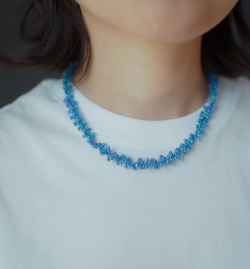 Dark blue beaded short necklace vintage jewelry necklace Mother's Day gift - Necklaces - Plastic Blue