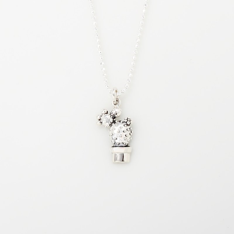 Cute Cactus s925 sterling silver necklace Birthday Valentine's Day gift - สร้อยคอ - เงินแท้ สีเงิน