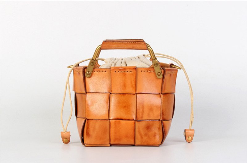 Handmade vintage woven leather bucket bag for women, vegetable tanned leather bag, free customization - Messenger Bags & Sling Bags - Genuine Leather 