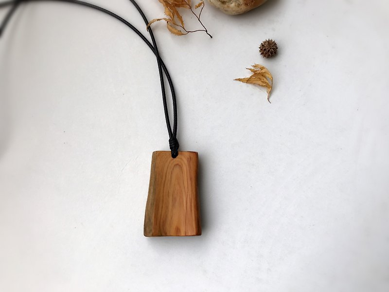 Small forest. Lemon Beech Necklace - Necklaces - Wood Multicolor
