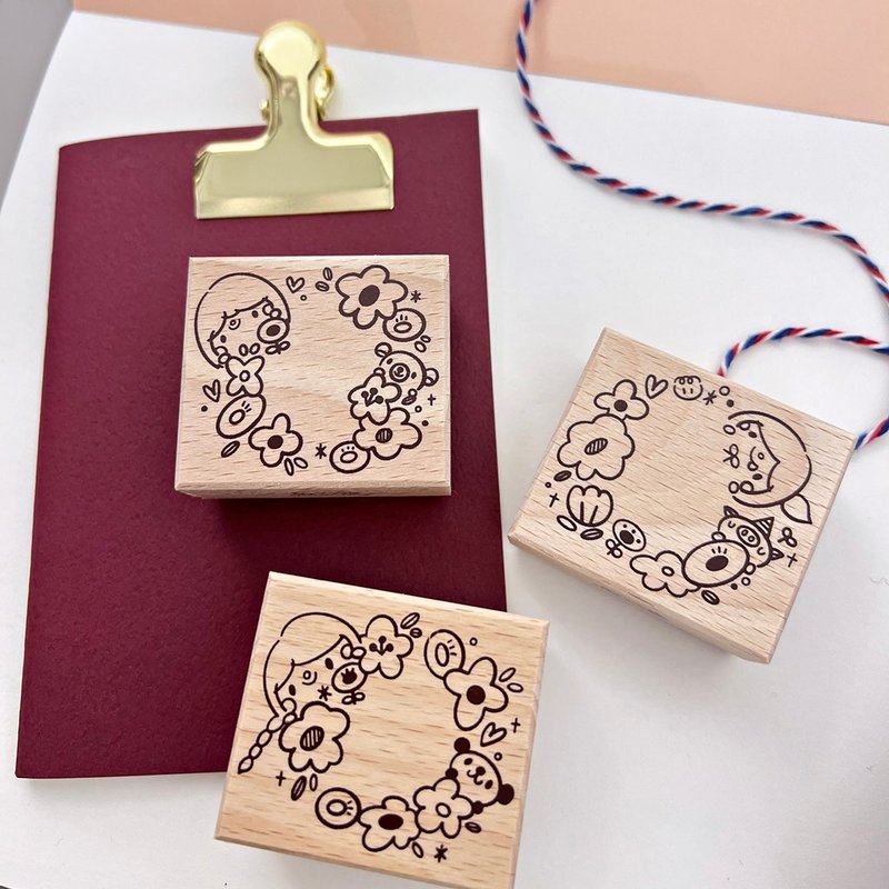 Rubber Stamp / Wreath Message Stamp (3 Designs) - Stamps & Stamp Pads - Plastic Red