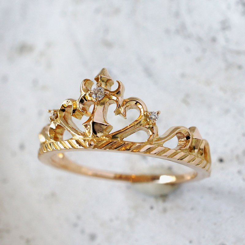 Tiara Ring (Cross K18PG) - แหวนทั่วไป - โลหะ สีทอง