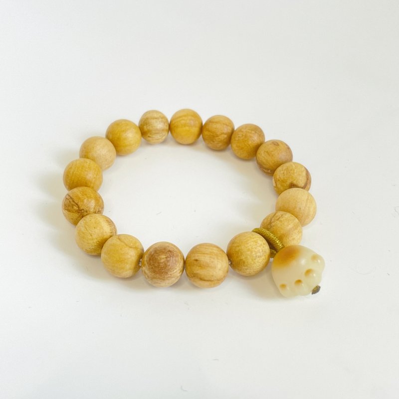 Natural Peruvian sacred wood with bodhi root cat paw bracelet 10mm - สร้อยข้อมือ - ไม้ สีนำ้ตาล