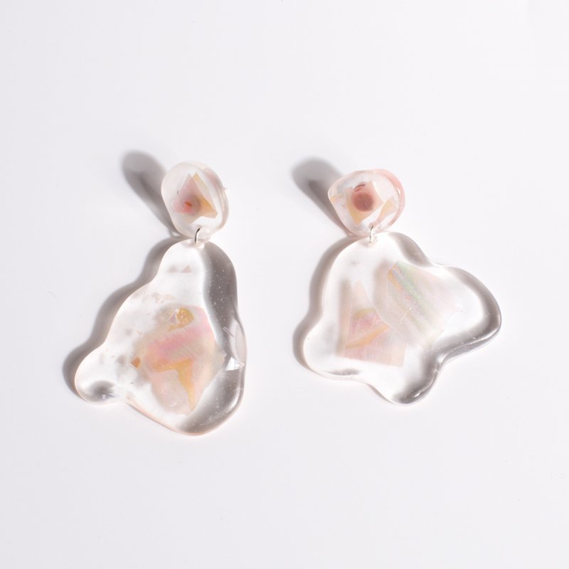 Object in the Ocean 2018 - Floating Pink - 耳環/耳夾/耳骨夾 - 樹脂 粉紅色