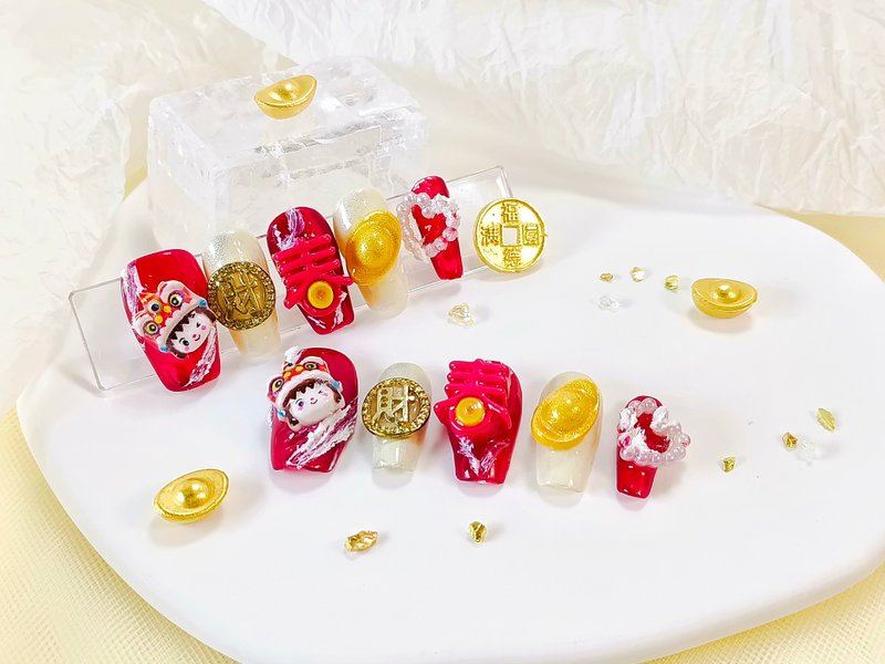 【YUE】舞獅迎春-紅金財運立體穿戴甲 - 其他 - 塑膠 紅色