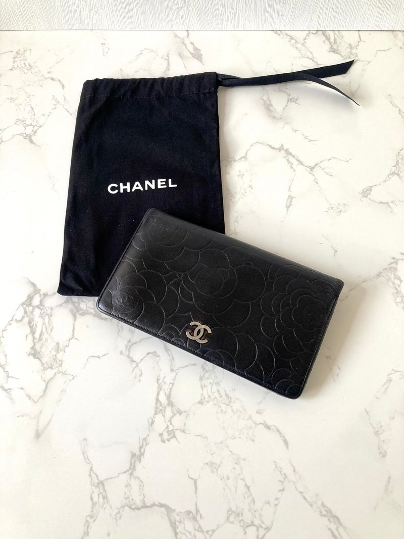 [LA LUNE] Second-hand Chanel black camellia leather Silver wallet clutch bag long clip card holder - Wallets - Genuine Leather Black