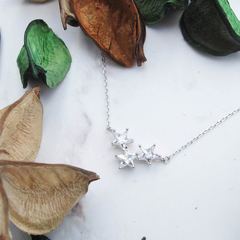 Members Aberdeen Aberdeen [exclusive] stars × fashion X zircon sterling silver necklaces - Necklaces - Other Metals White