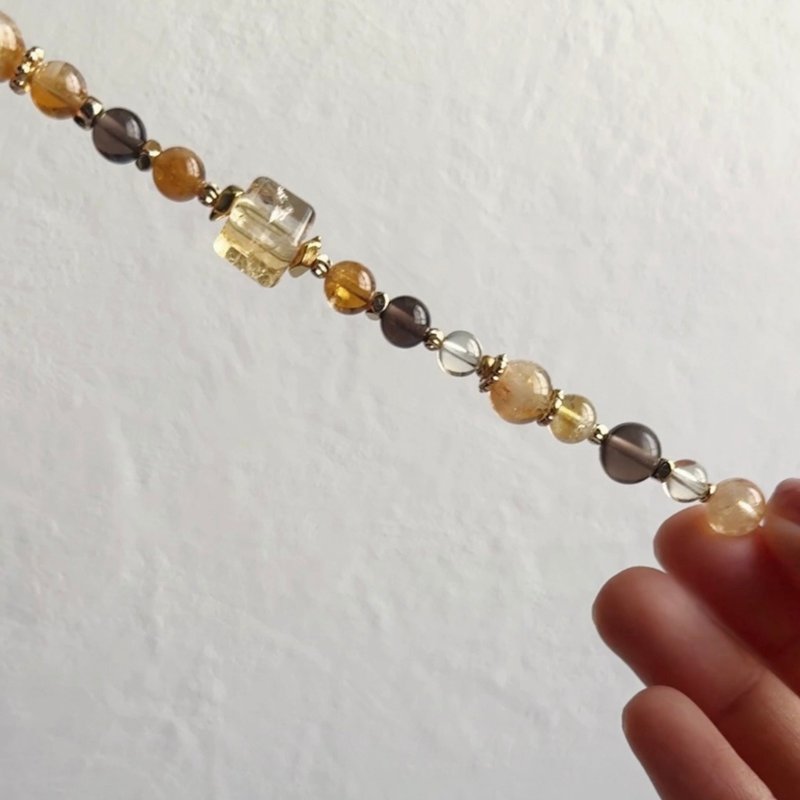 Sosii | 生命靈數 x 天然水晶手鍊 | 預約客訂 | - 手鍊/手鐲 - 水晶 紅色