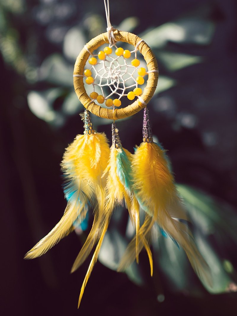 Lucky Money - Dream Catcher 7cm - Gift exchange, home decoration, house entry ceremony, birthday gift - ตกแต่งผนัง - วัสดุอื่นๆ สีเหลือง