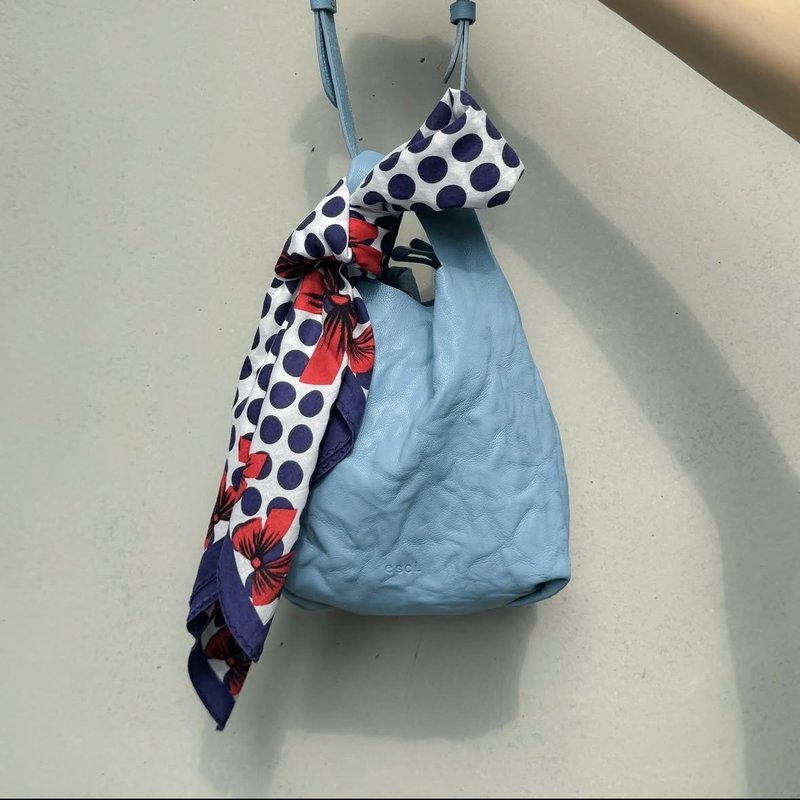 Usual Bag S Skyblue_Goat Crinkle tote bag - 手提包/手提袋 - 真皮 