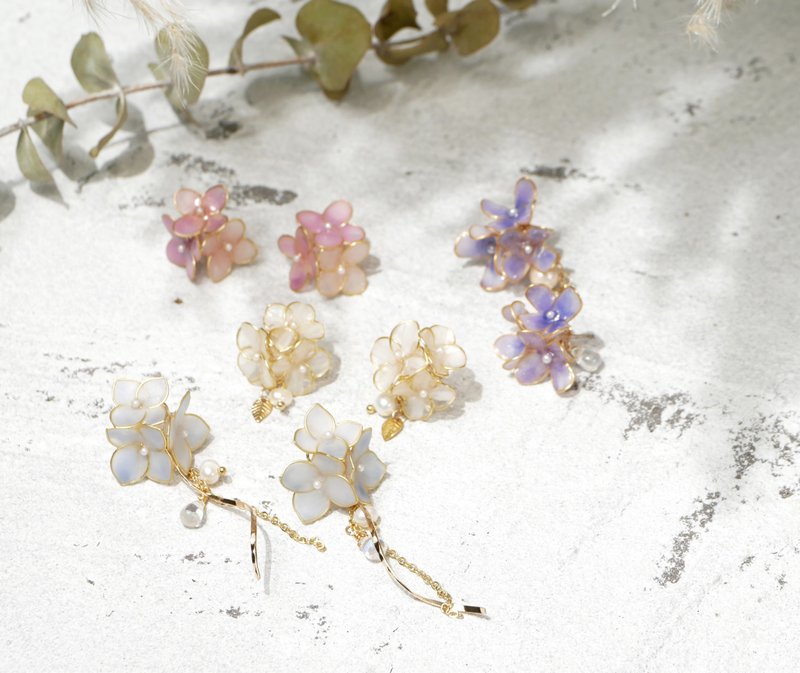 Hydrangea UV glue jewelry earrings experience course - งานโลหะ/เครื่องประดับ - โลหะ 