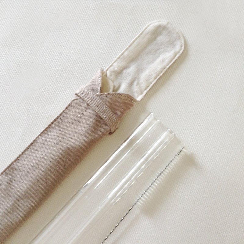 Duo Glass Straw Pouch Set/ Color: Soy Milk Tea/ Unfolds Entirely for Cleaning - Reusable Straws - Other Materials Khaki