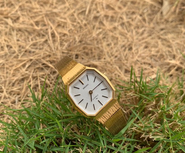 Japan Showa SEIKO gold ten-sided bracelet hand-rolled mechanical watch -  Shop everdayvintage Women's Watches - Pinkoi