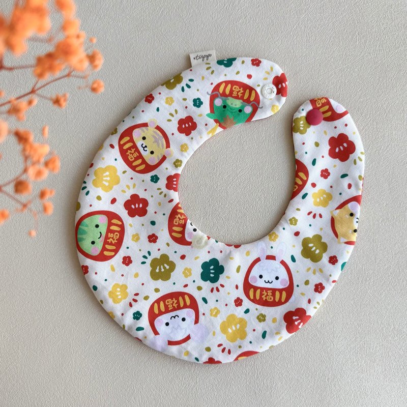 Tanpopo handmade baby items | Limited-time sale of two-color New Year bibs with Chinese zodiac signs - Bibs - Cotton & Hemp Red