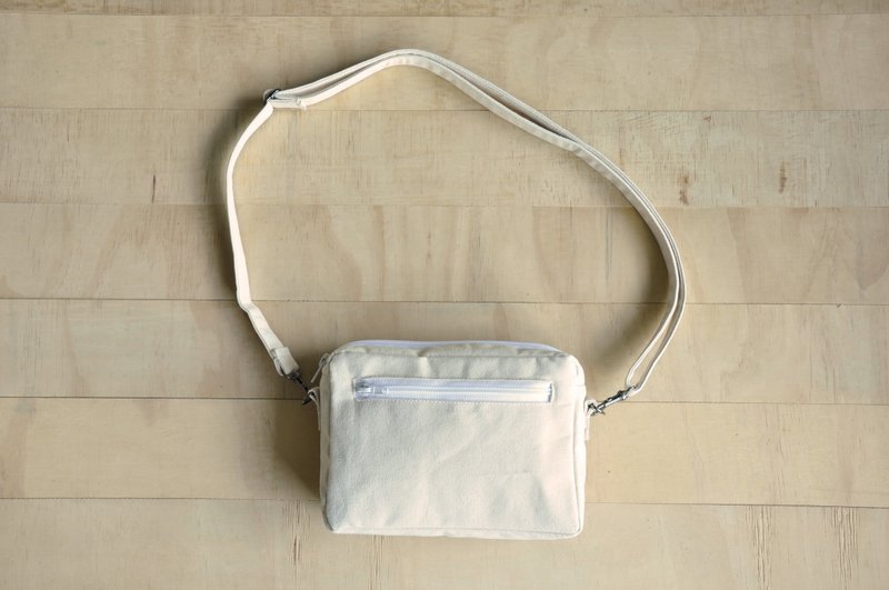 ENDURE/Beige Canvas Side Back Mini Bag - กระเป๋าแมสเซนเจอร์ - ผ้าฝ้าย/ผ้าลินิน ขาว