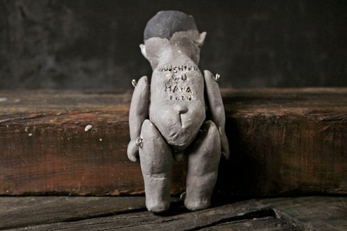 陶器のユニークなフィギュア マイセン フィギュア 手びねり人形 猿の楽隊 指揮者 90A317