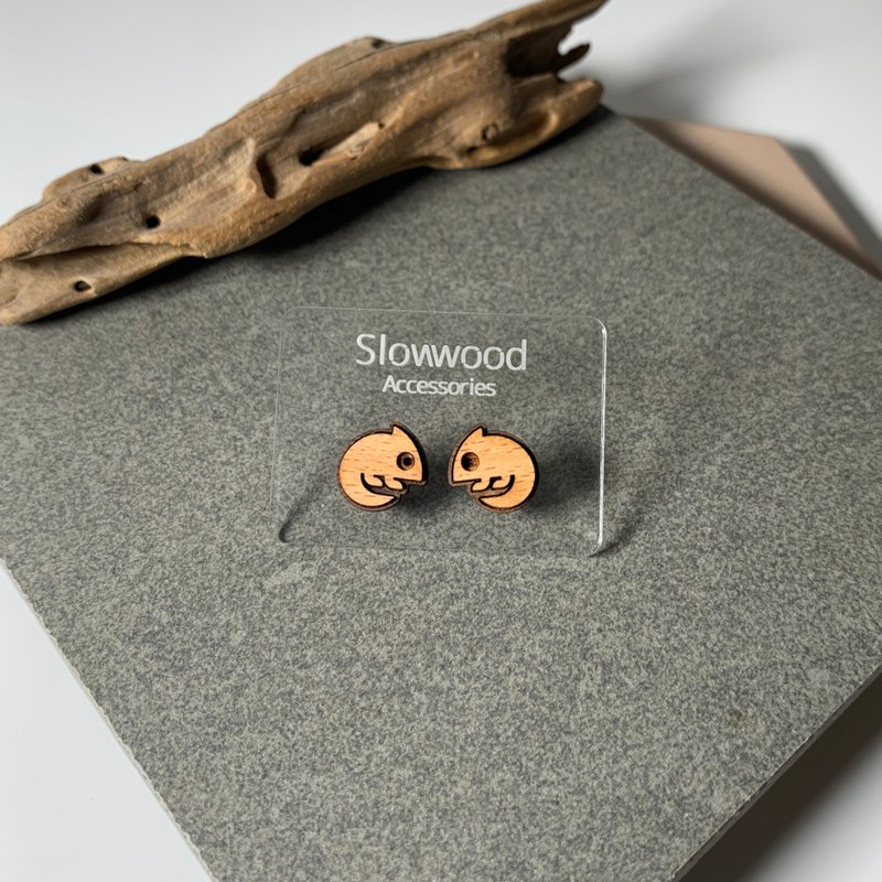 【Chameleon】Wooden Animal Series Earrings - Earrings & Clip-ons - Wood 