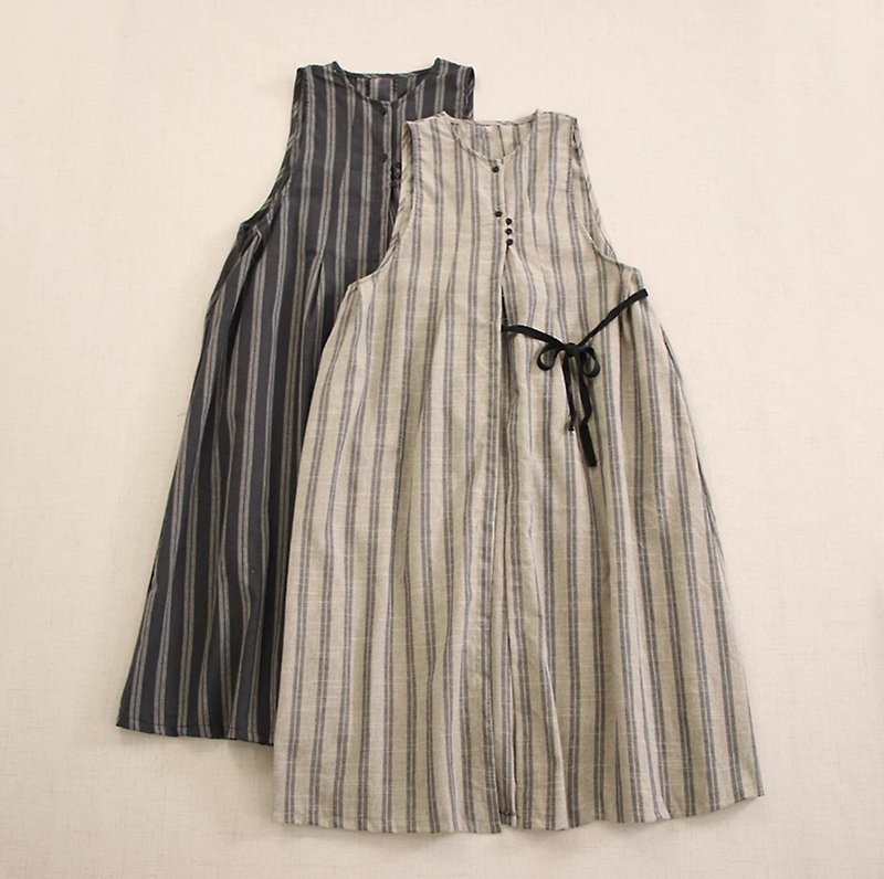 [Morori Hai] Striped side-tie vest dress (pre-order) - ชุดเดรส - ผ้าฝ้าย/ผ้าลินิน สีเทา