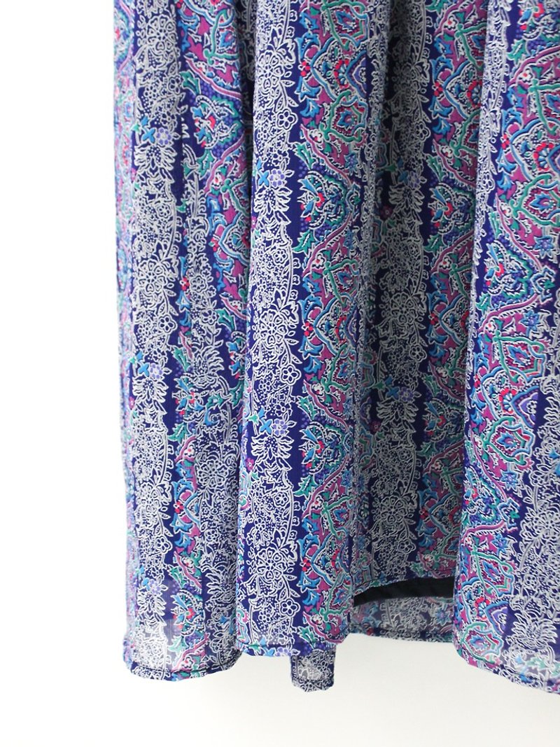 【RE0322D1003】日本製復古圖騰顯白紫色Ｖ領短袖春夏古著洋裝 - 洋裝/連身裙 - 聚酯纖維 紫色